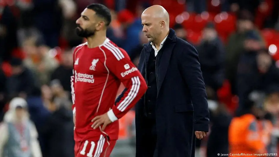 آرني سلوت يعلن طي صفحة الخلاف مع محمد صلاح