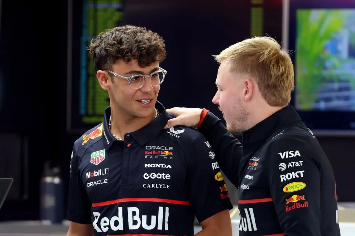 Arvid Lindblad reveals motocross roots ahead of 2026 F1 rookie debut