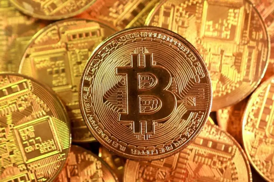 'البيتكوين' تتقدم فوق 88 ألف دولار