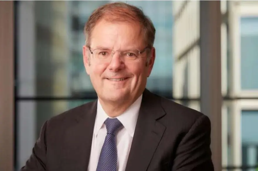 مدير شركة أسترازينيكا يهدي 5.735 سهماً لزوجته في صفقة خارج السوق