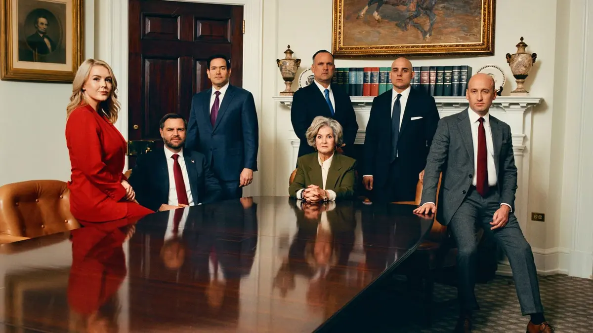 ما الذي تقوله حقًا هذه الصور المقرّبة لإدارة ترامب؟