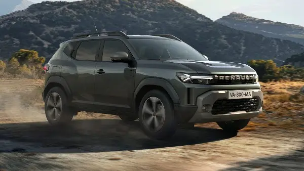 أسعار ومواصفات رينو داستر 2025 في السعودية