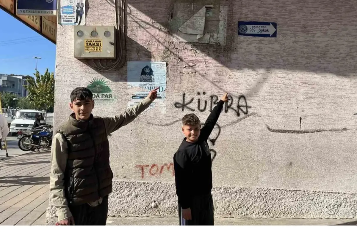 بعد تصنيفها "الأخطر" ثم "الأسوأ للسكن".. منطقة تركية تطالب الذكاء الاصطناعي باعتذار رسمي!