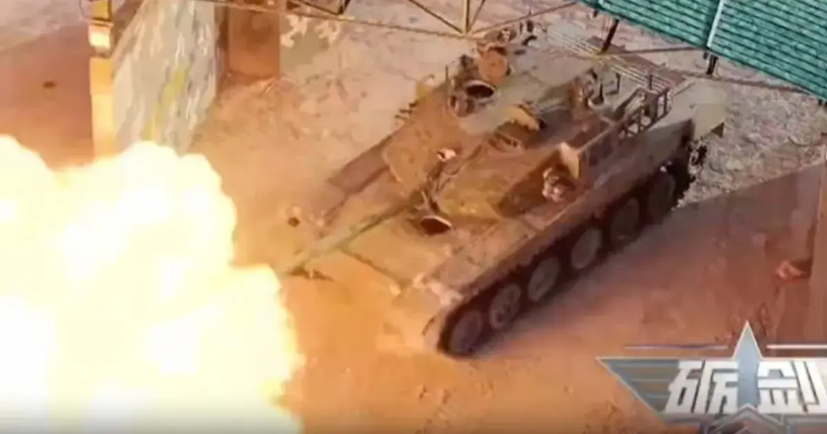 للمرة الأولى.. الصين تنشر لقطات لدبابة Type 99B الجديدة في تدريبات حيّة