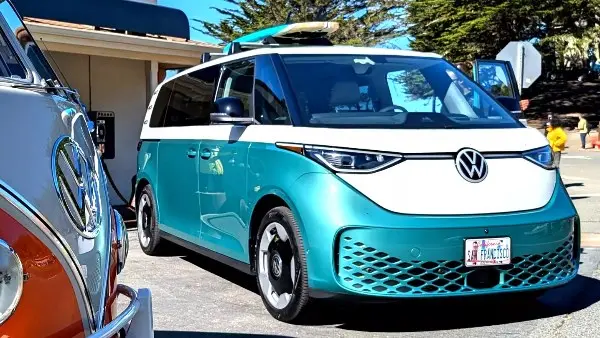 صدمة لمحبيها .. فولكس فاجن تعلن إيقاف سيارتها الشهيرة للأبد