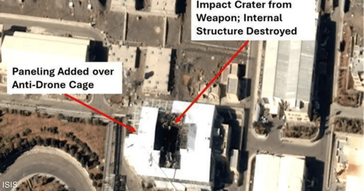 صور تكشف ألواحا فوق منشأة نطنز النووية.. ماذا تخفي إيران؟