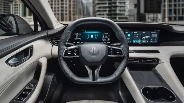 ماذا تقدم إم جي 8 موديل 2026 الجديدة وسعرها في السعودية؟