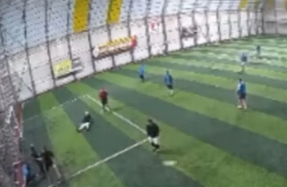 وفاة سوري بنوبة قلبية أثناء مباراة كرة قدم في تركيا