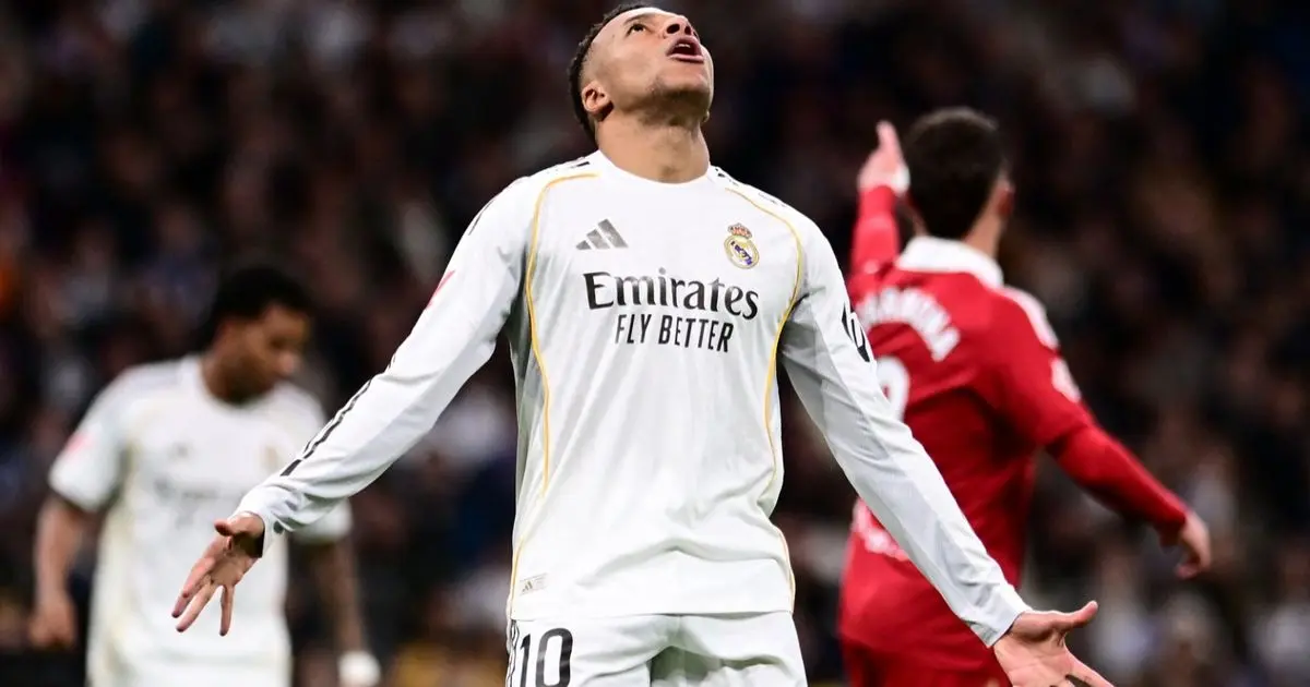 ريال مدريد ينهي 2025 بفوز صعب على إشبيلية ومبابي يعادل رقم رونالدو