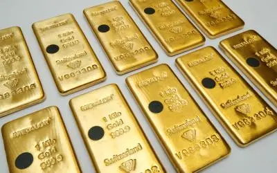 سوق الساعات الفاخرة بالخليج