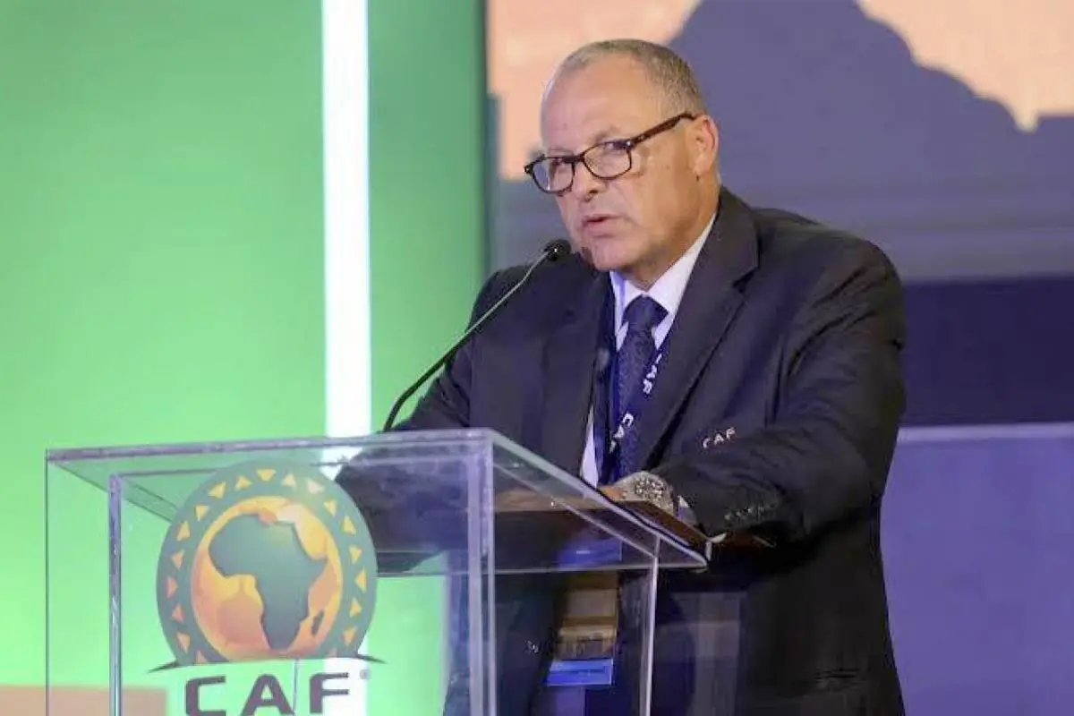 هاني أبوريدة يُحفز لاعبي منتخب مصر قبل مواجهة زيمبابوي في كأس أمم إفريقيا