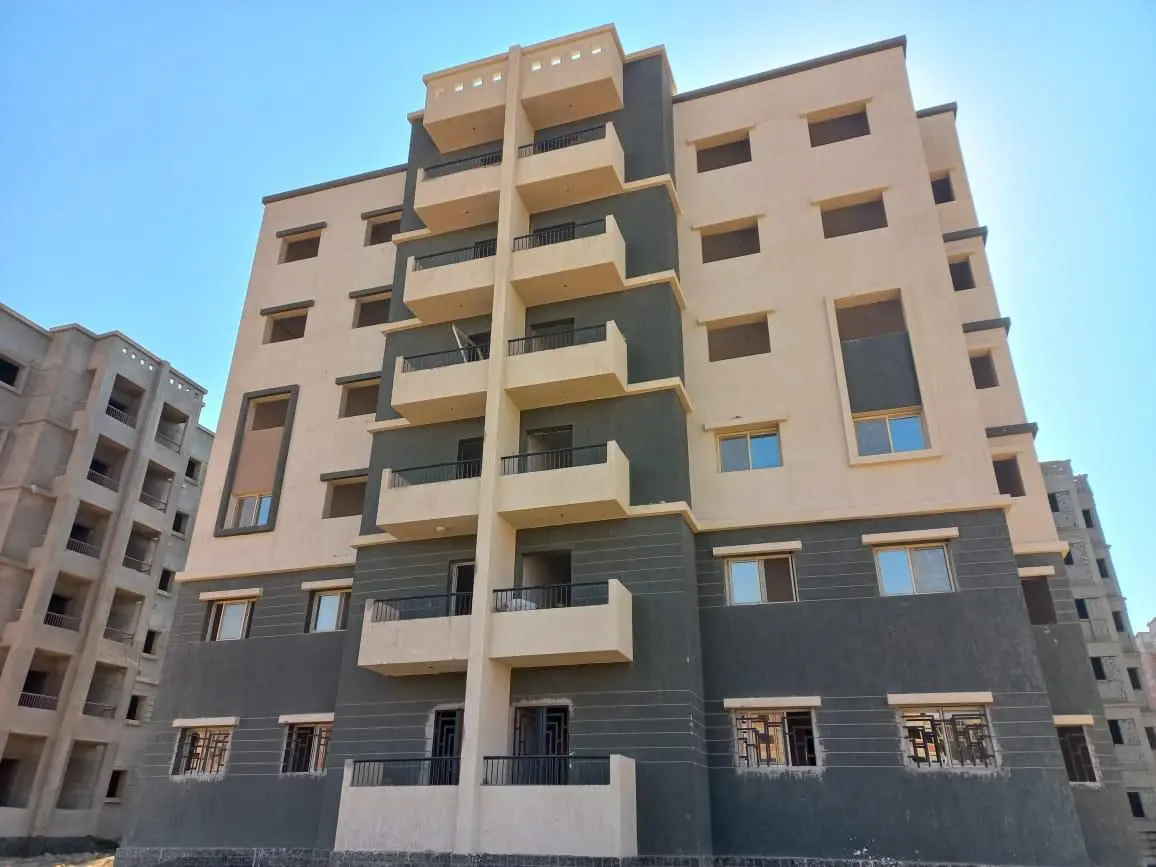 وزير الإسكان يتابع موقف مشروعات وحدات «سكن لكل المصريين» بعدد من المدن الجديدة - أموال الغد