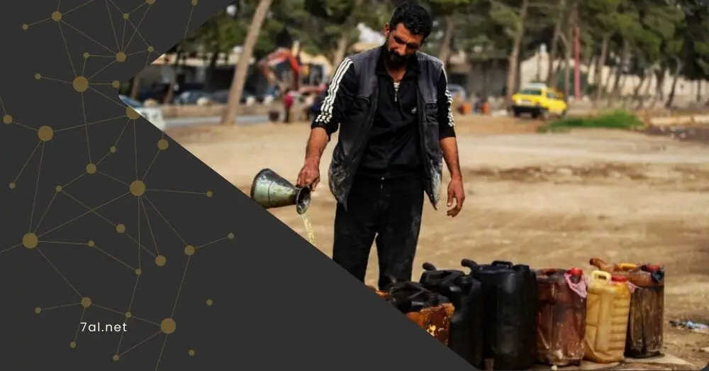 "اقتصاد الظل النفطي".. كيف يتحول القطاع العام إلى مغذٍ للسوق السوداء؟