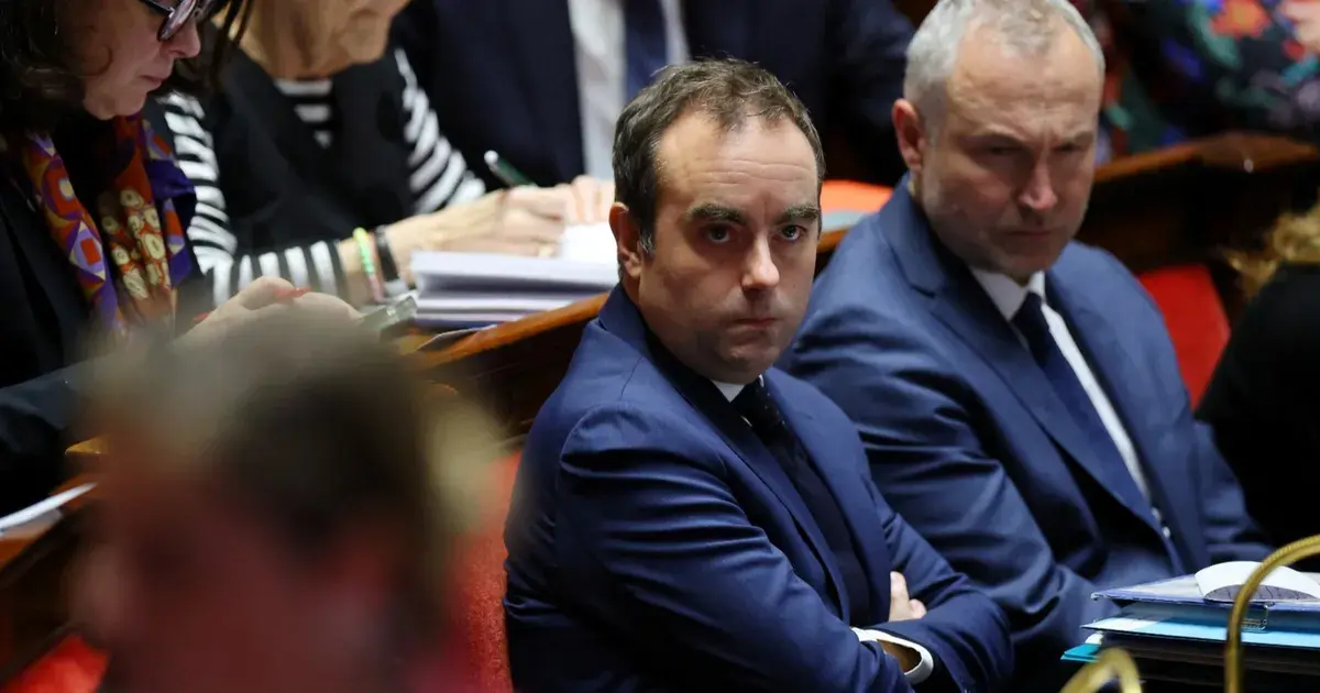 فرنسا.. ضغوط المعارضة تدفع الحكومة نحو تنازلات إضافية لتمرير "موازنة 2026"