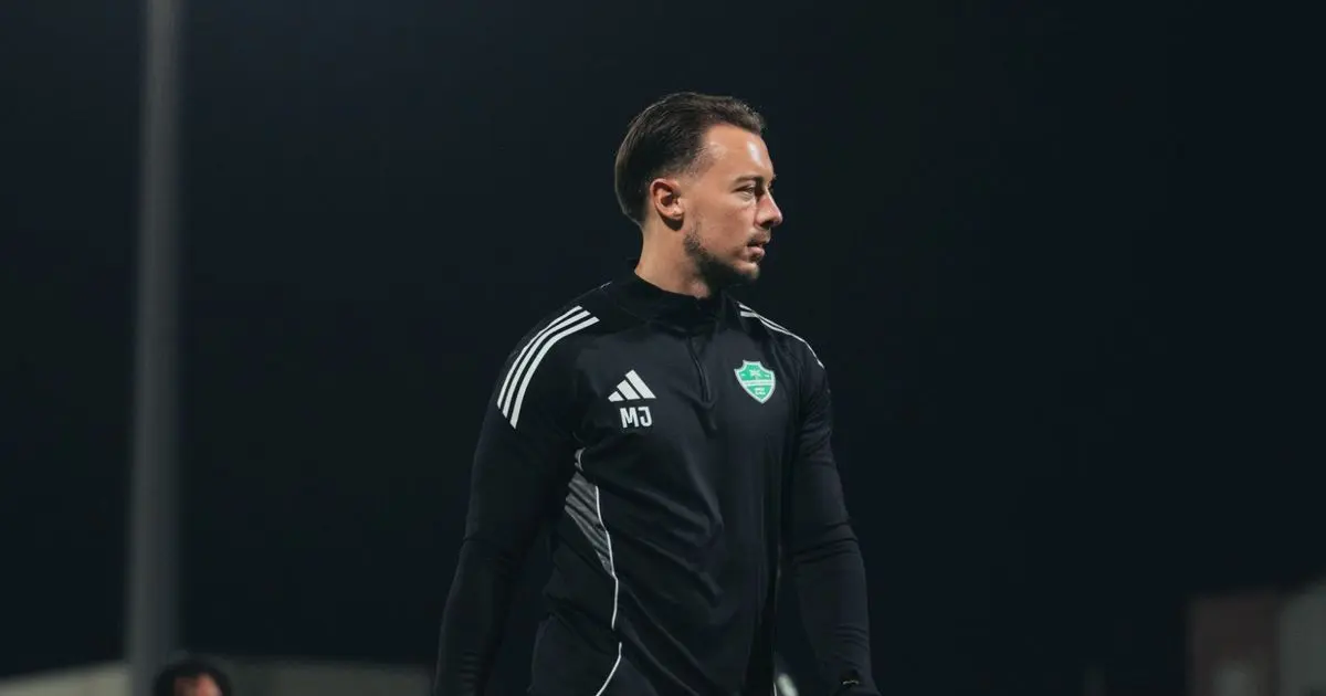 ماتياس يايسله: الغيابات في الأهلي أمام الشرطة تحدٍ وليست عائقاً