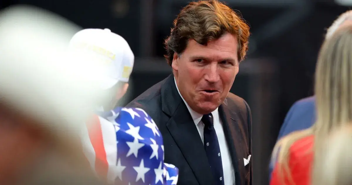 مستقبل MAGA.. معركة محتدمة يؤججها تاكر كارلسون