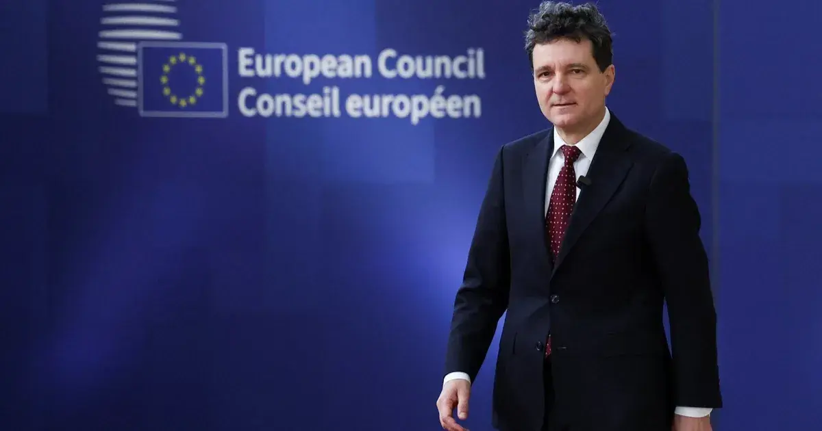 رئيس رومانيا ينتقد "عجز" أوروبا في مواجهة "عالم ترمب الجديد"