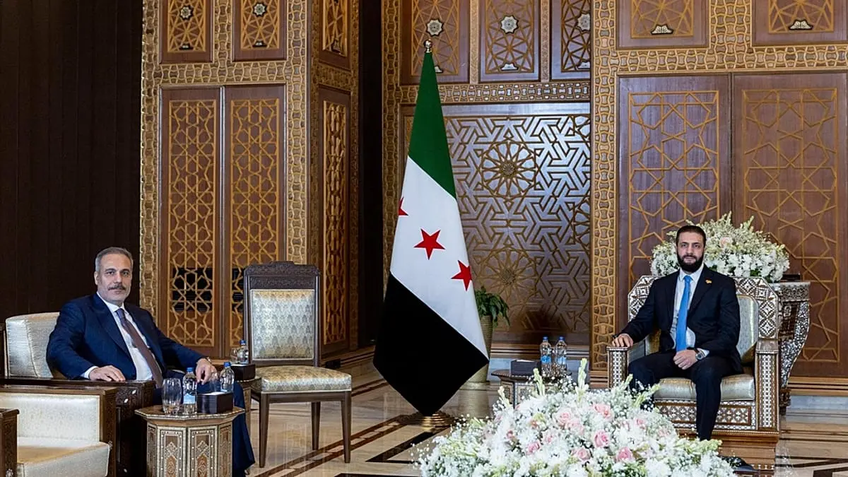 وزيرا الخارجية والدفاع التركيان في دمشق.. واتفاق 10 آذار مع "قسد" على رأس جدول الأعمال