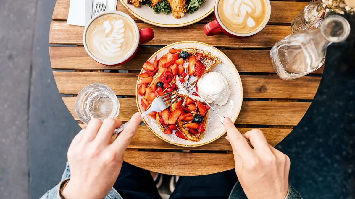 إليكم كيفية استخدام أدوات المائدة بشكل صحيح بحسب خبراء