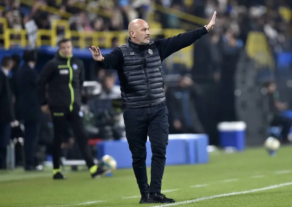 مدرب بولونيا: نابولي يستحق اللقب... خرجنا برأس مرفوع