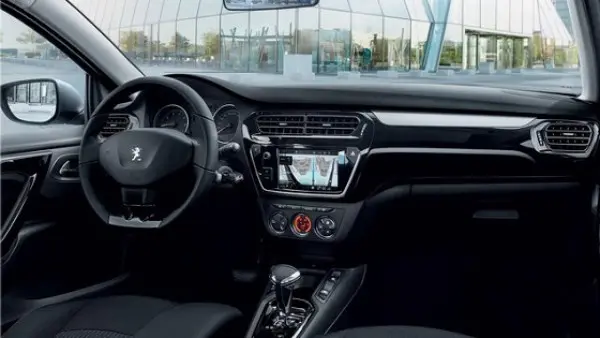 أقل من 500 ألف.. اركب سيارة فرنسية أوتوماتيك سوق المستعمل