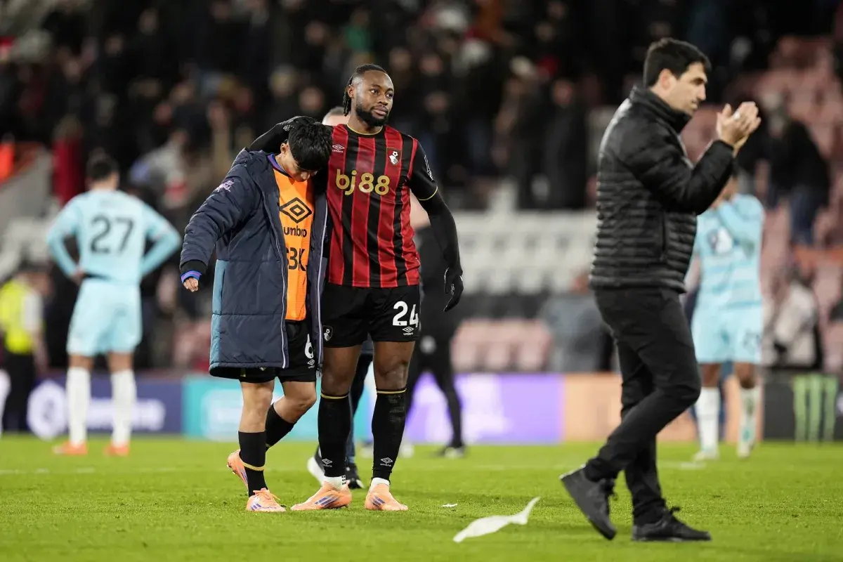 مشجع لليفربول يدفع ببراءته في قضية الإساءة العنصرية ضد سيمينيو