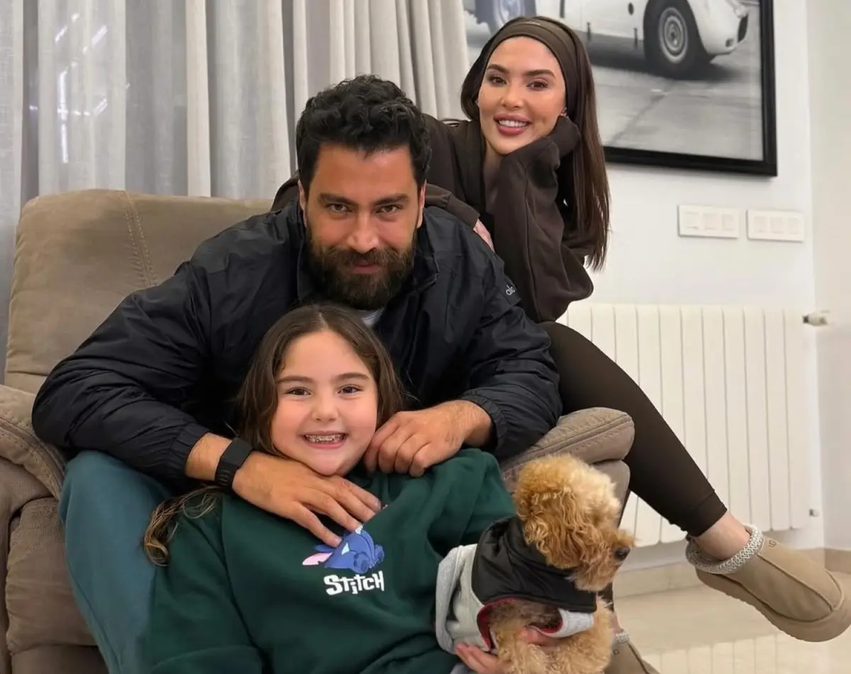 معتصم النهار وزوجته لين برنجكجي يحتفلان بيوم ميلاد ابنتهما ساندرا وسط أجواء عائلية دافئة