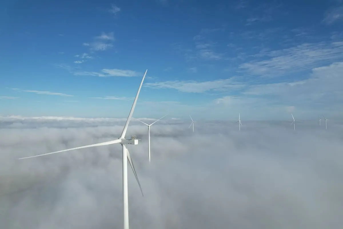 مبادلة الإماراتية تستثمر 352 مليون دولار بالطاقة المتجددة في أوروبا - الطاقة