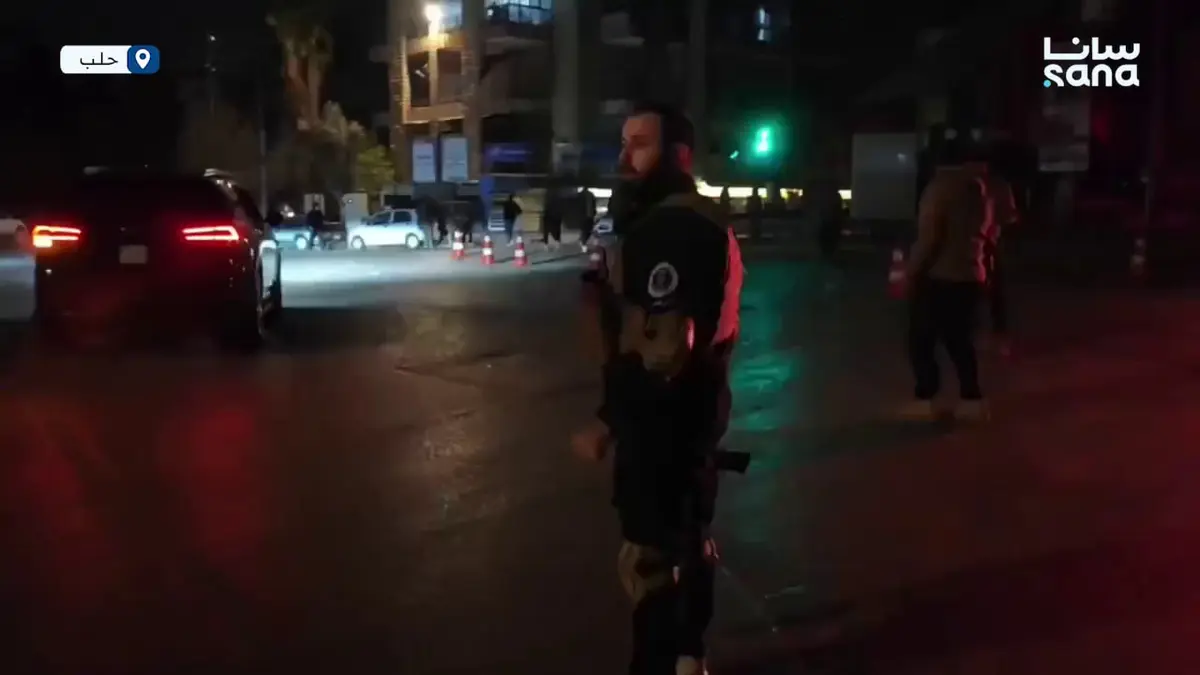 قوى الأمن الداخلي تعمل على إخلاء المدنيين وتأمينهم في مناطق حلب التي تشهد اعتداءات من قسد