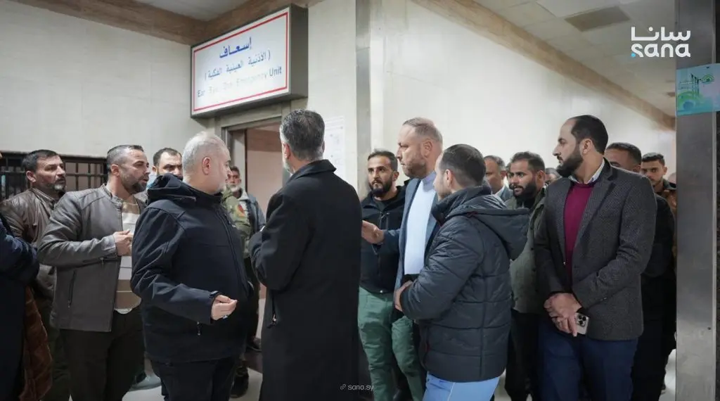 نائب محافظ حلب يطلع في مشفى الرازي على أوضاع المصابين جراء قصف قسد