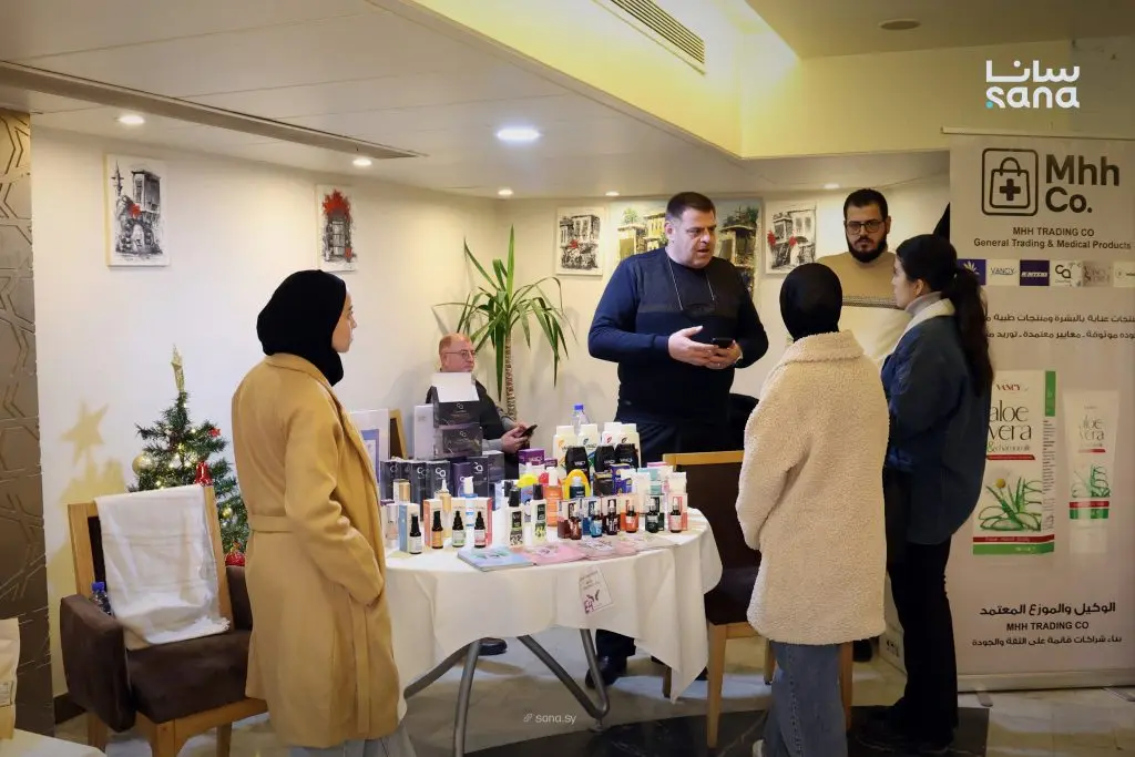 بازار أيادي سورية الميلادي في دمشق… دعم للمشاريع متناهية الصغر وتسويق للمنتجات اليدوية