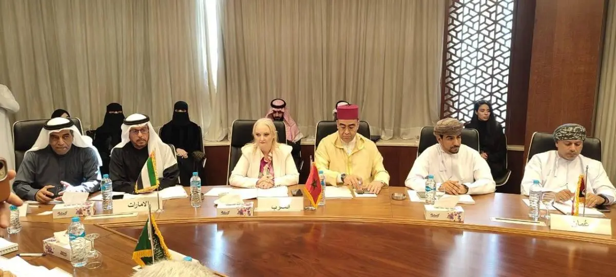 «غرفة عجمان» تستعرض سبل تعزيز العلاقات التجارية العربية في القاهرة