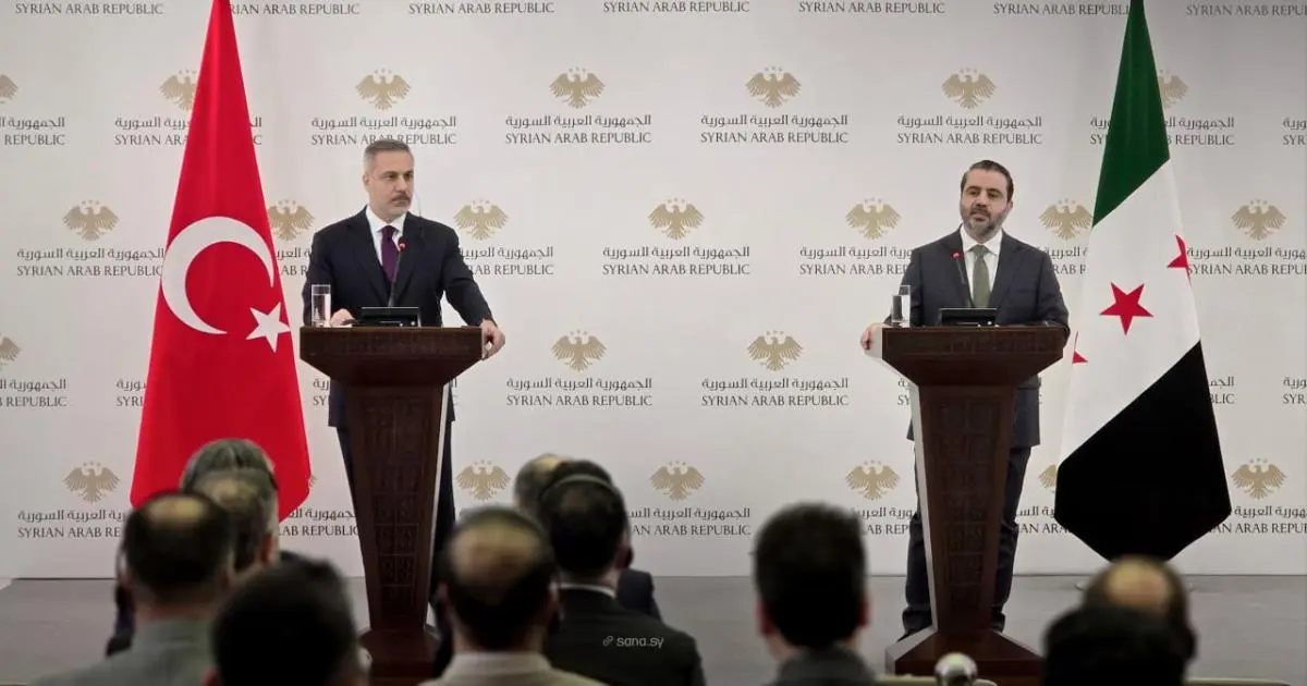 فيدان والشيباني: "قسد" غير جادة بالاندماج في جيش سوريا