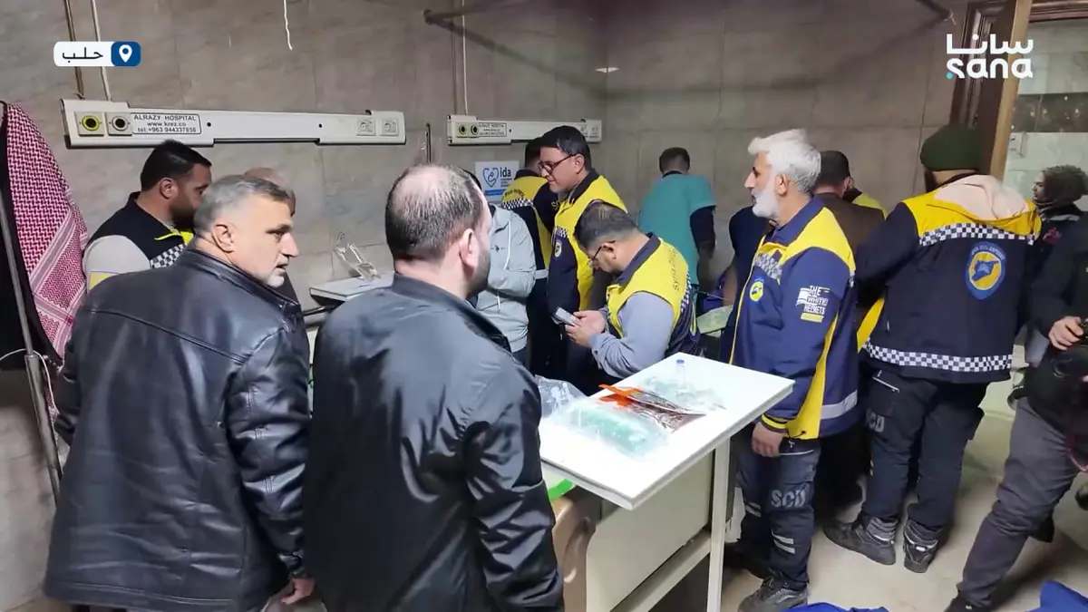 قسد تستهدف عناصر من الدفاع المدني أثناء تقديمهم الخدمات الإسعافية للمدنيين في مدينة حلب