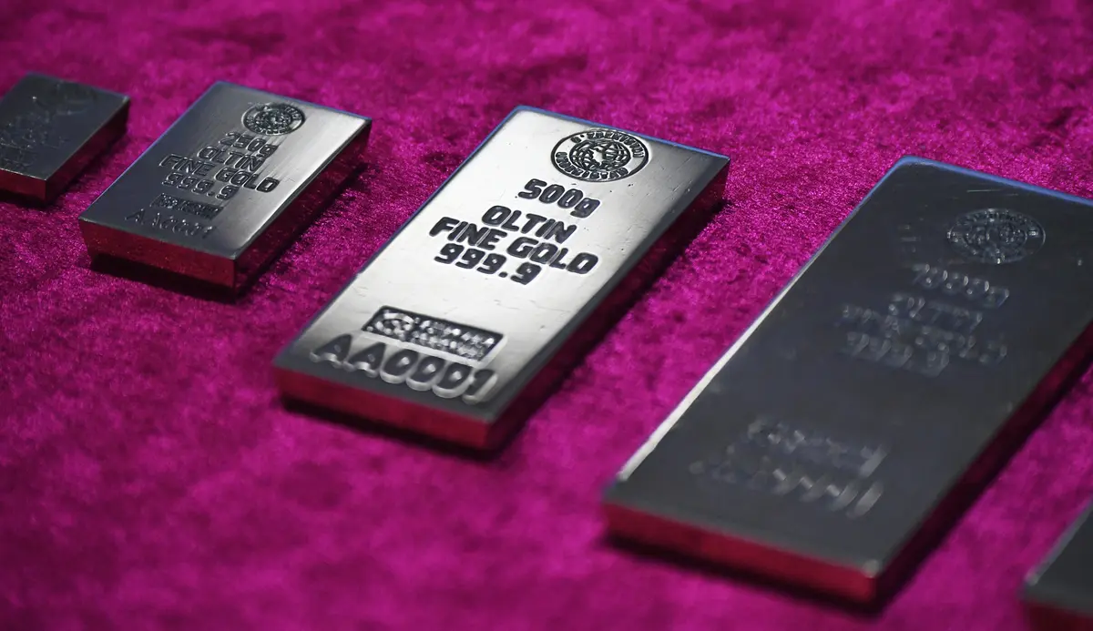 الذهب والفضة يحطمان المستويات مجددا ومعدن نفيس يتألق في الأسواق