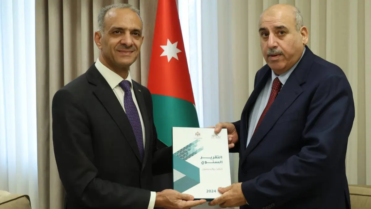 لدى تسلمه تقرير ديوان المحاسبة 2024.. القاضي: ملتزمون برؤية الملك في صون النزاهة