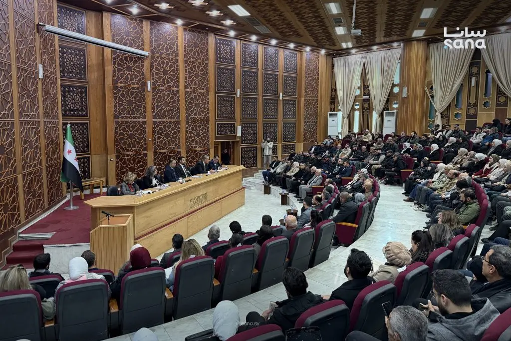 الهيئة الوطنية للعدالة الانتقالية تنظم لقاءً حوارياً مع الفعاليات الأهلية باللاذقية