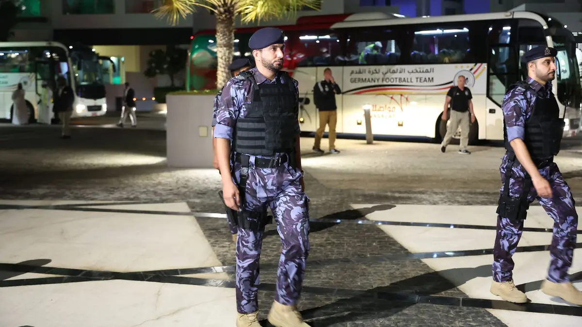 بالتعاون مع السعودية..شرطة سلطنة عُمان تُحبط تهريب مخدرات