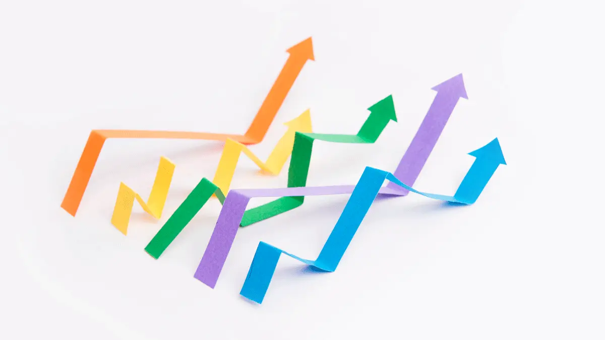 المدير الناجح إما يدمر المستقبل المهني للموظفين وإما يفتح أمامهم الآفاق
