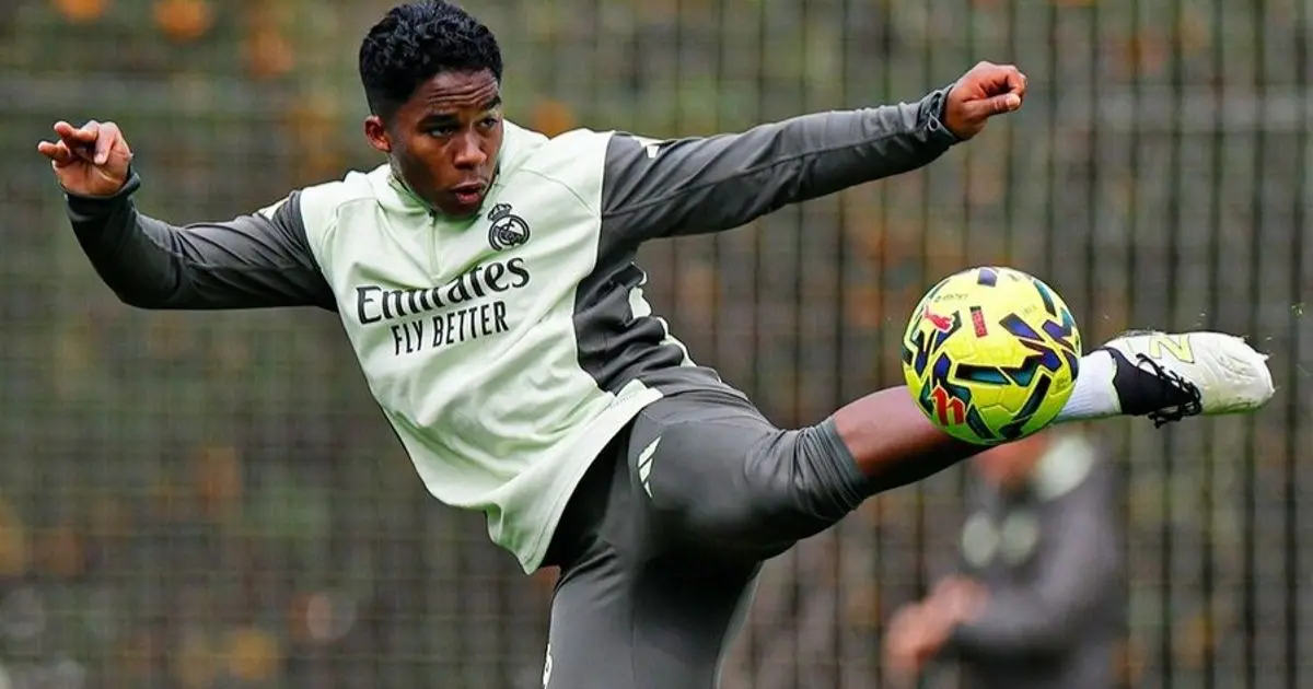 طوق نجاة مؤقت.. ريال مدريد يرسل إندريك إلى ليون رسمياً