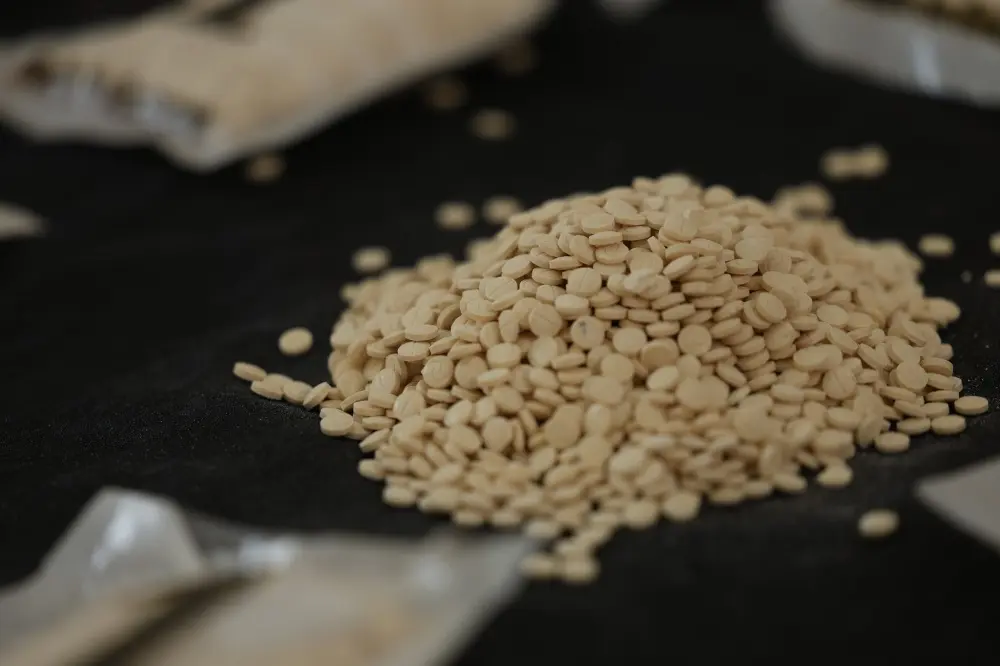 تفكيك شبكة مخدرات في دمشق وضبط 162 ألف حبة كبتاغون