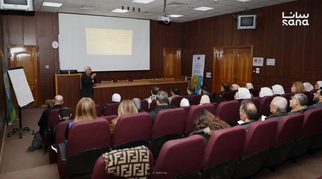 وزارة الصحة وآغا خان تبحثان تعزيز الرعاية الصحية الأولية في سوريا