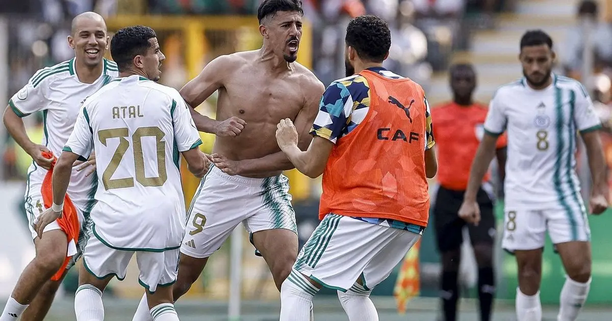 بغداد بونجاح: مهمة الجزائر صعبة في كأس إفريقيا وبلايلي الغائب الحاضر