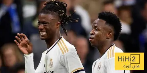 صور: حقيقة خلاف كامافينغا وفينيسيوس في مباراة اشبيلية