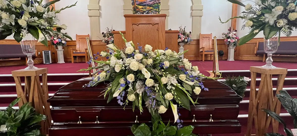 فضيحة جنائز كولورادو.. زوجان يُقرّان بإساءة معاملة 191 جثة