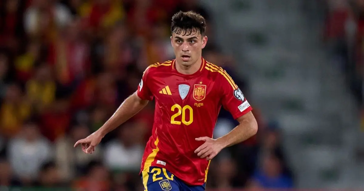 أمنيات بيدري.. مواجهة محمد صلاح وعودة ليونيل ميسي إلى برشلونة