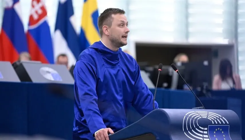 غرينلاند: مصير الإقليم يحسم على أراضيه - موقع 24