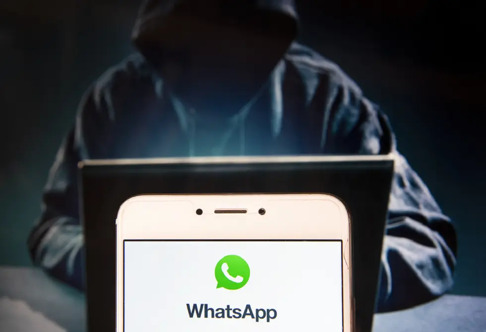 هجوم جديد يستهدف حسابات "واتس آب" دون كسر التشفير