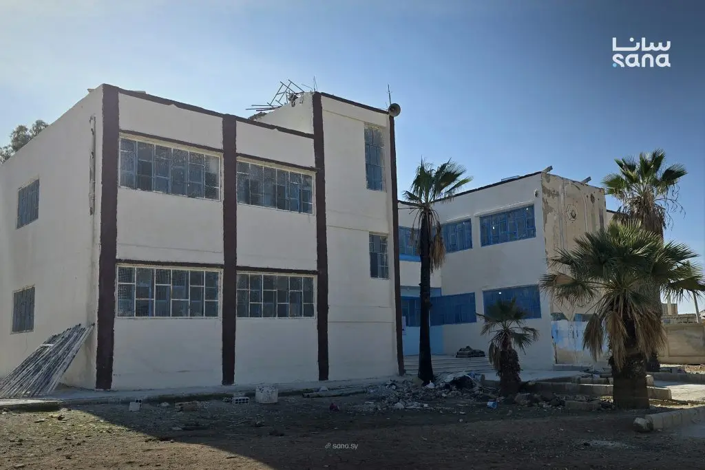 ضمن حملة "أبشري حوران"… بدء تأهيل مدارس شرق درعا تمهيداً لاستئناف العملية التعليمية