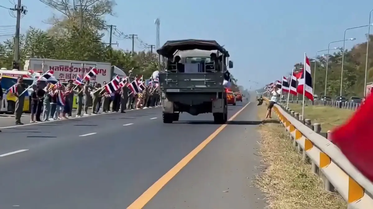 كيف تؤثر المواجهات بين كمبوديا وتايلند على الحركة التجارية؟